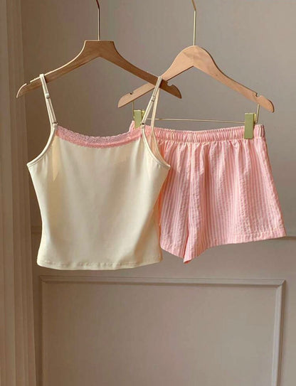 Starfish & Shells Candy Stripes Lounge